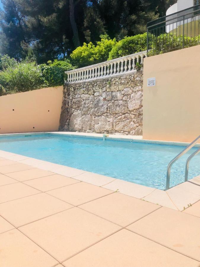 Mon Appart Avec Terrasse Et Piscine Roquebrune-Cap-Martin Kültér fotó